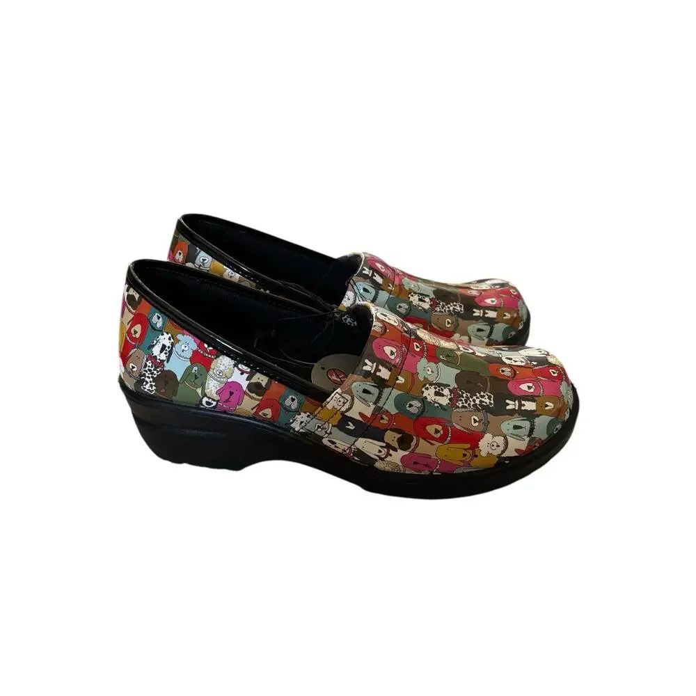 NEW Slip On Clogs 9.5W Women Easy Works By Easy Street "LAURIE" Dog Patent Shoes - Picture 3 of 9